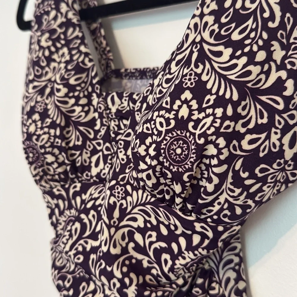 Lands' End Grecian Slender Slendertex One-Piece Swimsuit Purple and Cream‎